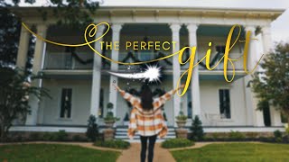The Perfect Gift - A Downtown McKinney Original Movie by City of McKinney 364 views 5 months ago 1 minute, 34 seconds