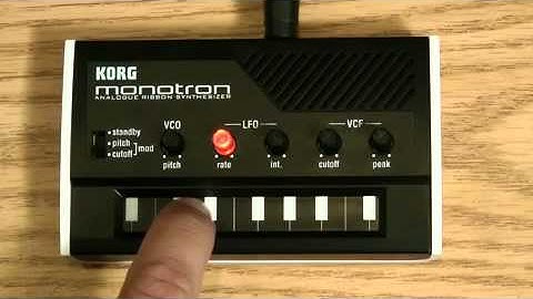 Korg Monotron Ribbon Synthesiser Introduction (pt1)