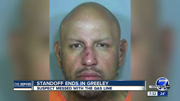 Man sets house on fire during police standoff