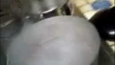 Questions answered Boiling strings. Does it work?