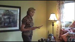 Suite Dreams: Creating a Welcoming Guest Room by TheStagingTrainer 10,661 views 12 years ago 2 minutes, 48 seconds