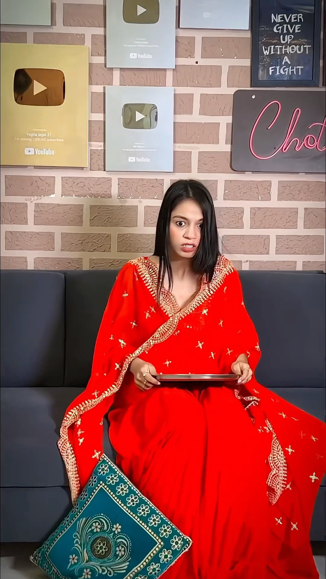 Tumhari bhen Aa rhi hain ??? #love #rajjufam #funny #ytshort #shorts #youtubeshort @chotanawab