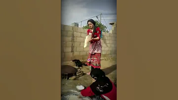 ياخايبه هلا شوف بنات ريف شون يخبزن 