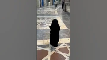 في أي سن يجب على البنت أن ترتدي الحجاب 