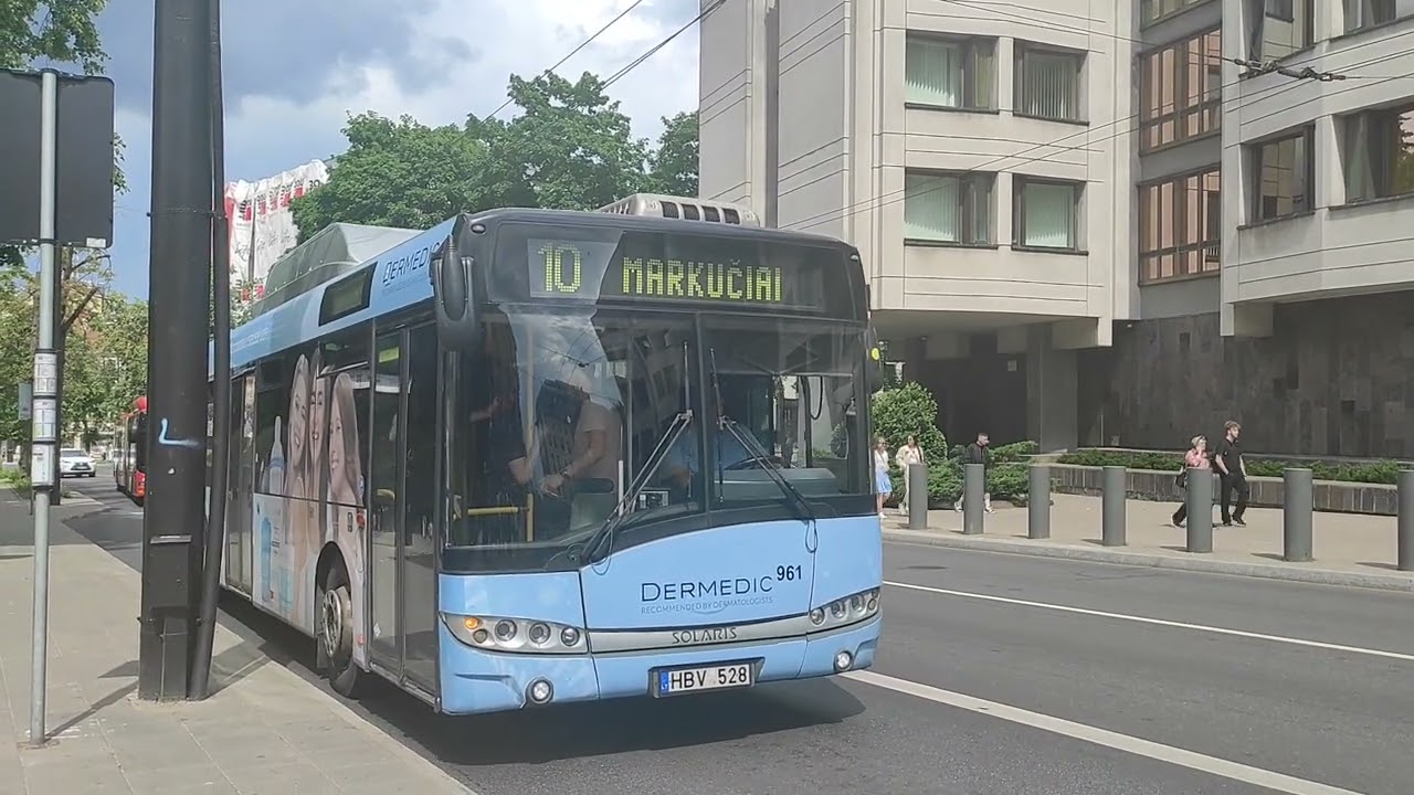 Vilniaus transportas. 10 autobusas. Fabijoniškės - Baltupiai - Pylimo g. - Markučiai.