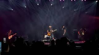 Jimmie Allen ft Abby Anderson - Shallow @ Country to Country Amsterdam '20