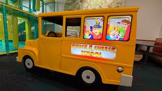 ONE OF A KIND RIDE FOUND During Brentwood Chuck E Cheese Store Tour! (California)