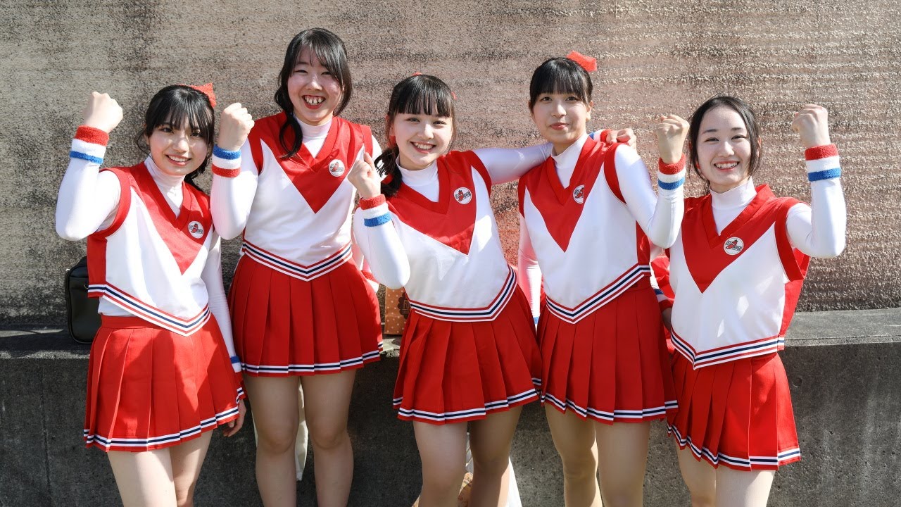 マーチング女子