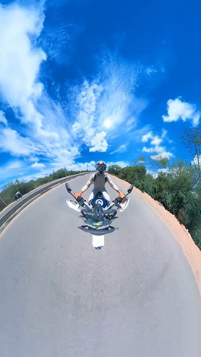 insta-360-one-x3-globe-bike-ride-lover-s-like-this-insta360x3