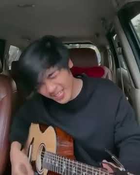 Budi doremi - tolong (cover by isqi hijri)