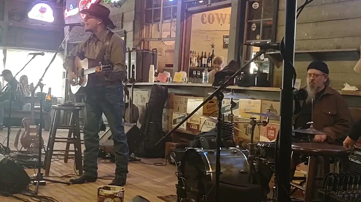 Bret Graham, "Me and Bobby McGee" at Gruene Hall, ...