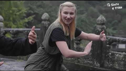 Study kung fu on Wudang Mountain