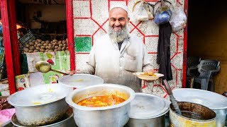 Street Food in Gilgit + PAKISTANI VILLAGE FOOD | Ultra Happiness in GilgitBaltistan, Pakistan!