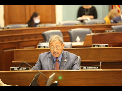 Sanford Bishop Jr. Advocates for National Blueberry Month Resolution in House