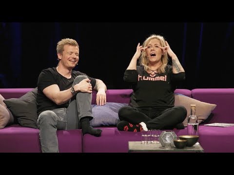 Dybvads Sofa - Linda P og den begejstrede bulldog