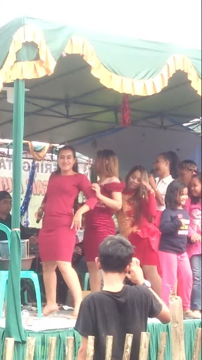 Goyangan Biduan kampung #shots #viral#vidio