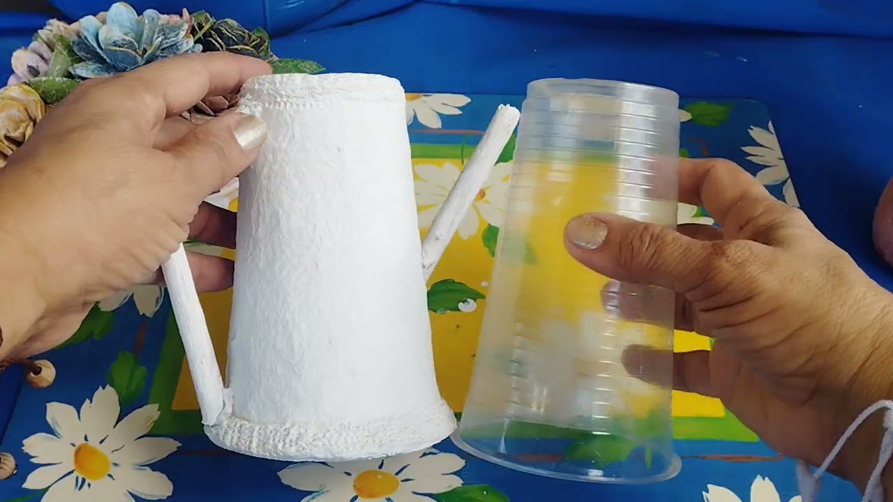 Todo se recicla! Mira lo que hice con un vaso plástico!♻️