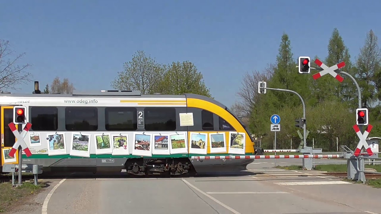 Železniční přejezd Hirschfelde (D) // Bahnübergang [Full HD]