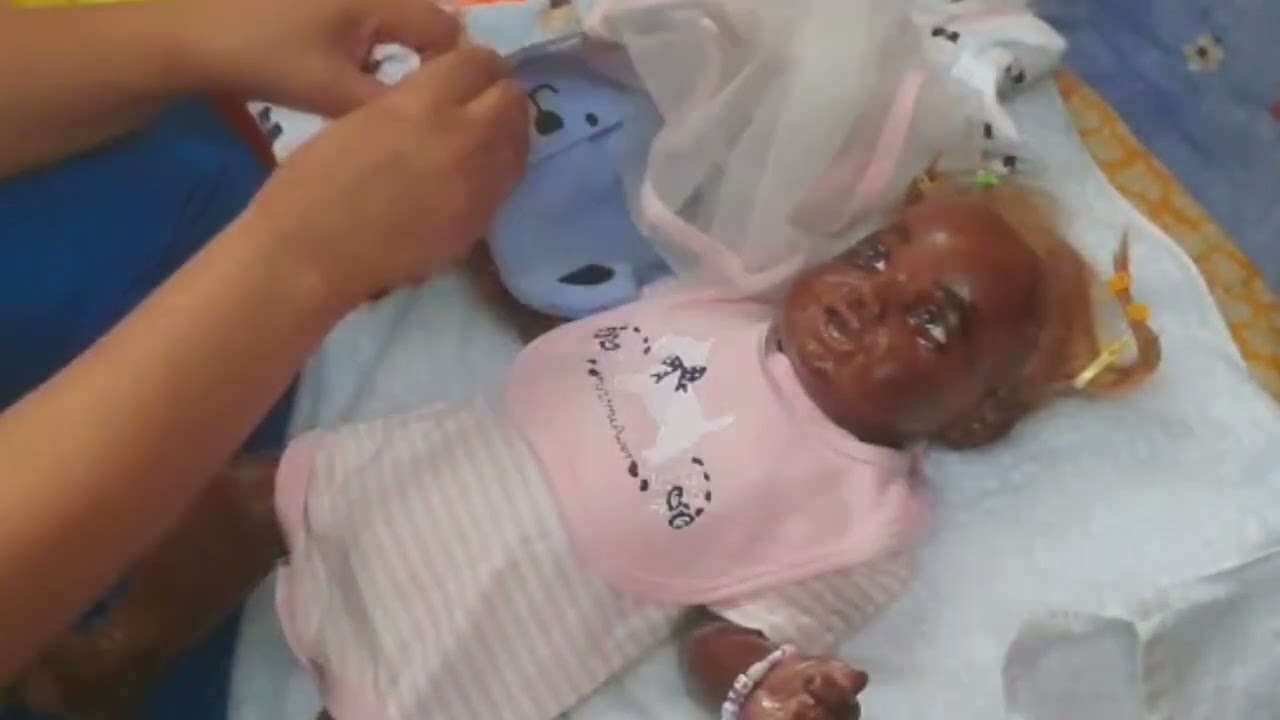 ANITA SILICONE BABY (ROLEPLAY )MORNING ROUTINE VIDEO ) DITL