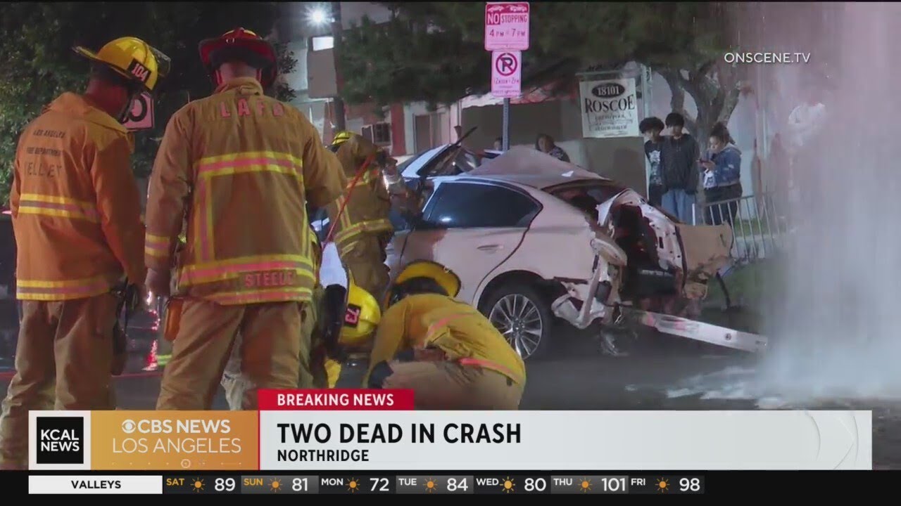 2 dead 3 injured in 2-vehicle Northridge crash - YouTube