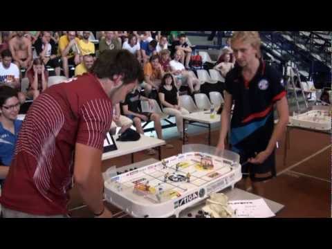 Настольный хоккей-Table hockey-WCh-2011-GALUZO-CAICS-Game5ot-comment-TITOV