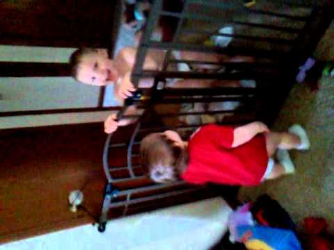 a basic review of walmarts summer infant decorative extra tall gate