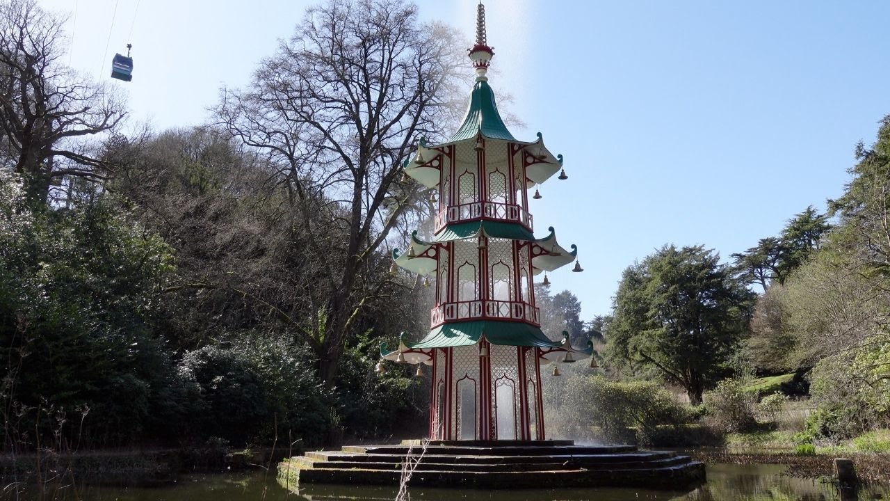 Relaxing Theme Park sounds - Alton Towers Gardens - 4K Nature ASMR for sleep + study, crowd ambience