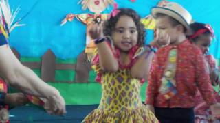 Primeira Dança Pública De Nina Morena - Julho 2016