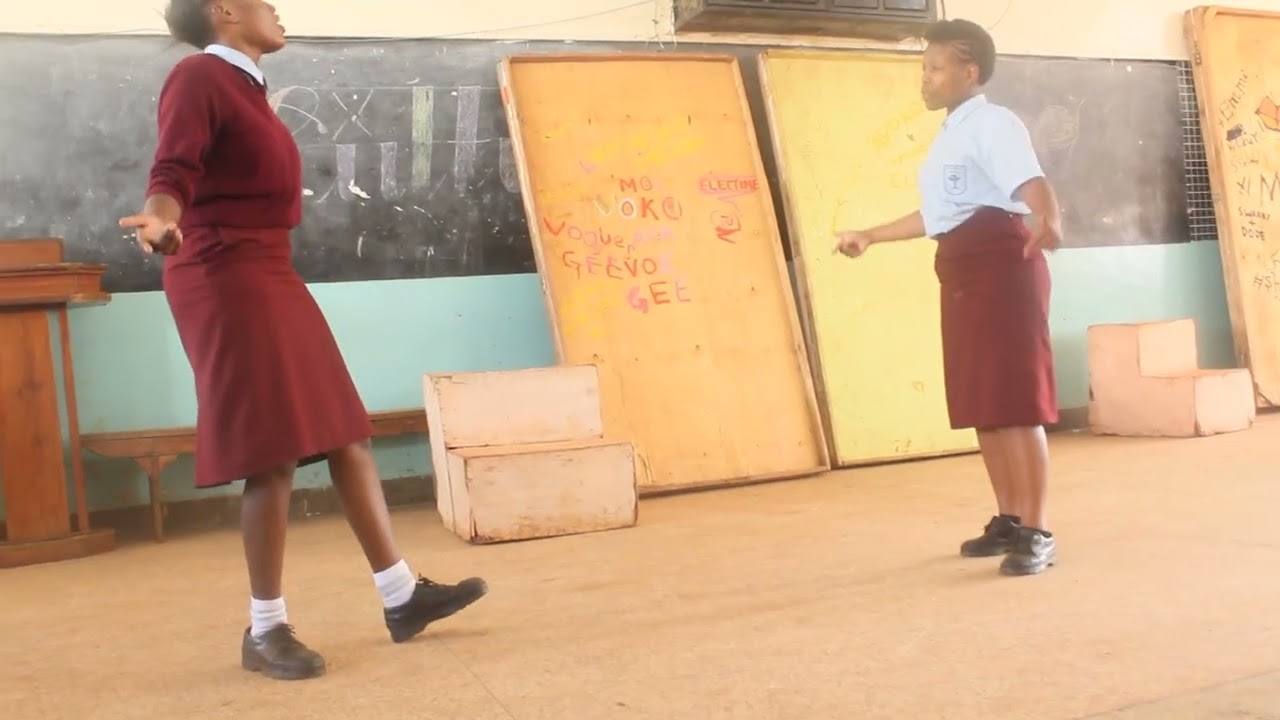 Moi Girls Vokoli pink   cultural@2022