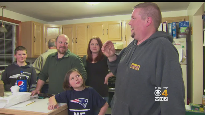 Mass., RI Family Of Danny Amendola Cheer On Their ...