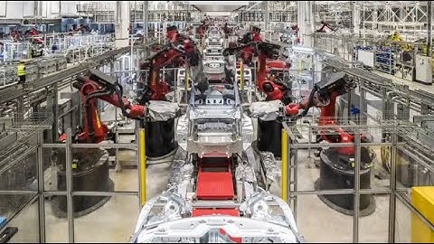 GLOBALink | Factories in China