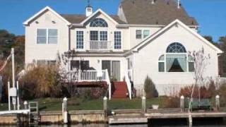 1129 Bayview Ave video tour