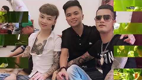 Khá Bảnh _một đàn anh trong giới giang hồ khoc thút thít khi bị bắt ở đồn công an