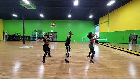 Patrice Roberts, Nessa Preppy, Travis World & Dan Evens - Splash | Mr.VYBES | Soca 2020 | Dance |