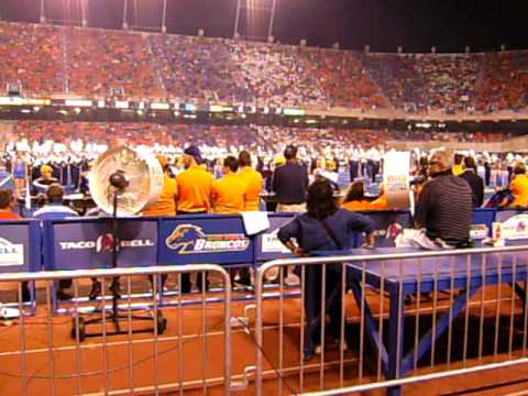 Boise State University Marching Band 9/3/09 Tribute to David A. Wells- "Leader of the Band"