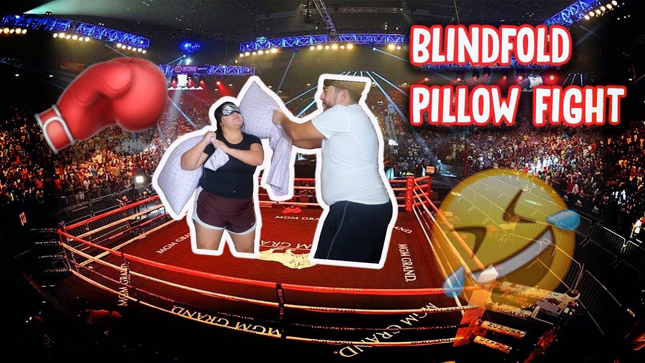 COUPLE BLINDFOLDED EPIC PILLOW FIGHT (REALLY FUNNY) **SHE ALMOST