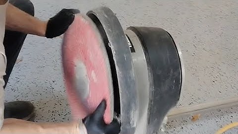 How to Use & Change a Floor Buffer Sanding Driver Head