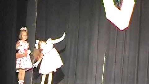 Kaitlyn Taking a Bow