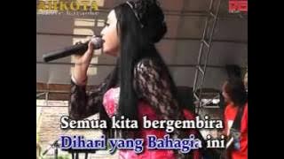 24 PESTA PANEN WIWIK ARNETHA MPEG1 VCD PAL