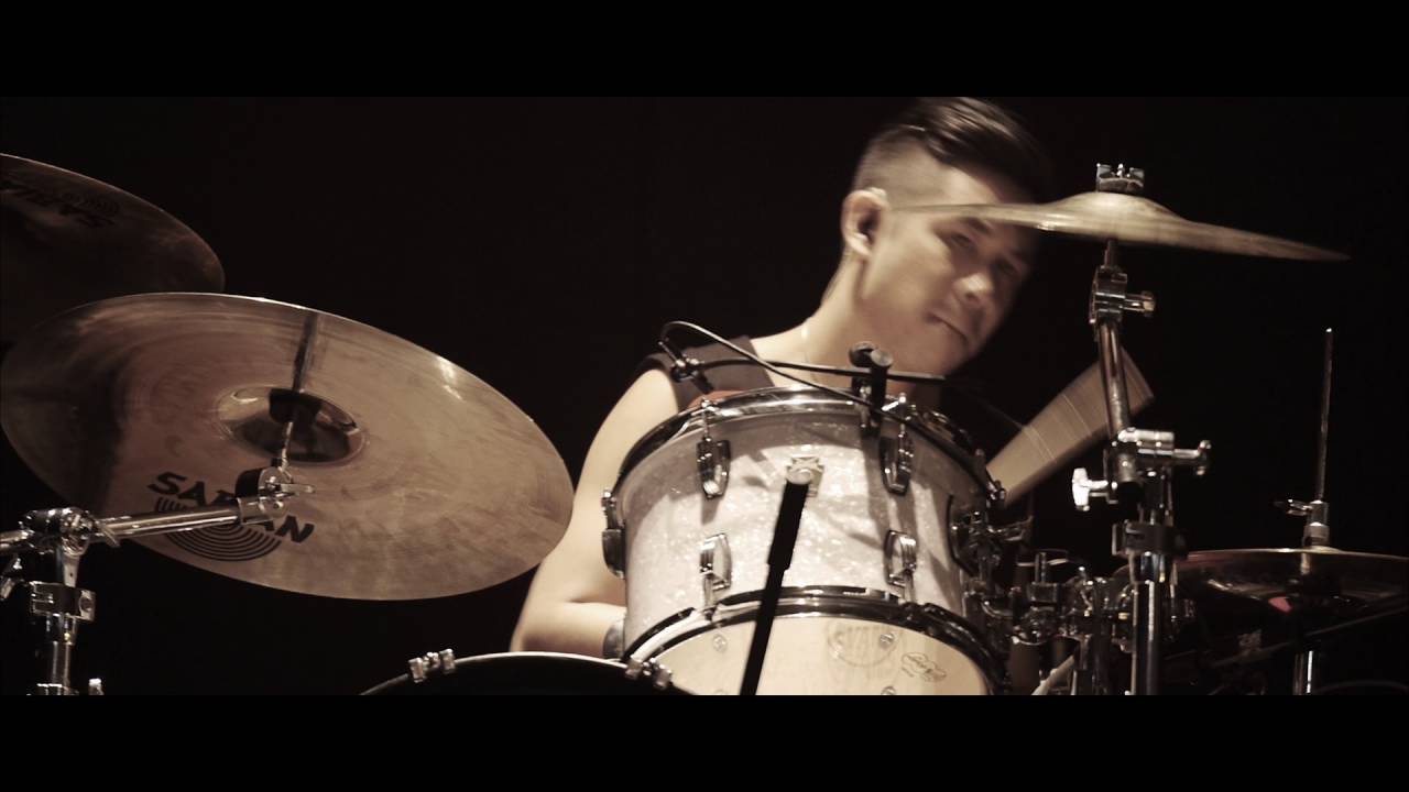 Obejrzyj EMPTY - 五月天空 (Official Video) w YouTube Obejrzyj EMPTY - 五月天空 (Official Video) w YouTube