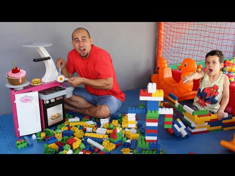 MONTAMOS LEGO GIGANTE NO PLAYGROUND – Lucas Vasconcelos