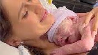 Alec & Hilaria Baldwin Welcome 7Th Baby - Heres Come