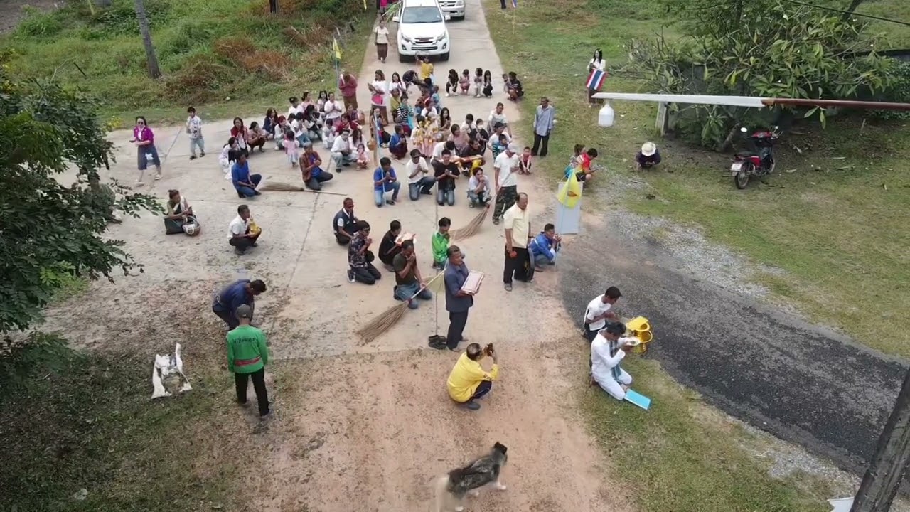 แห่ทอดกฐิน บ้านคำแม่แส่ง วันที่ 27 ตุลาคม 68 รถแห่ก้อยขม ออดิโอ้ 0881128044