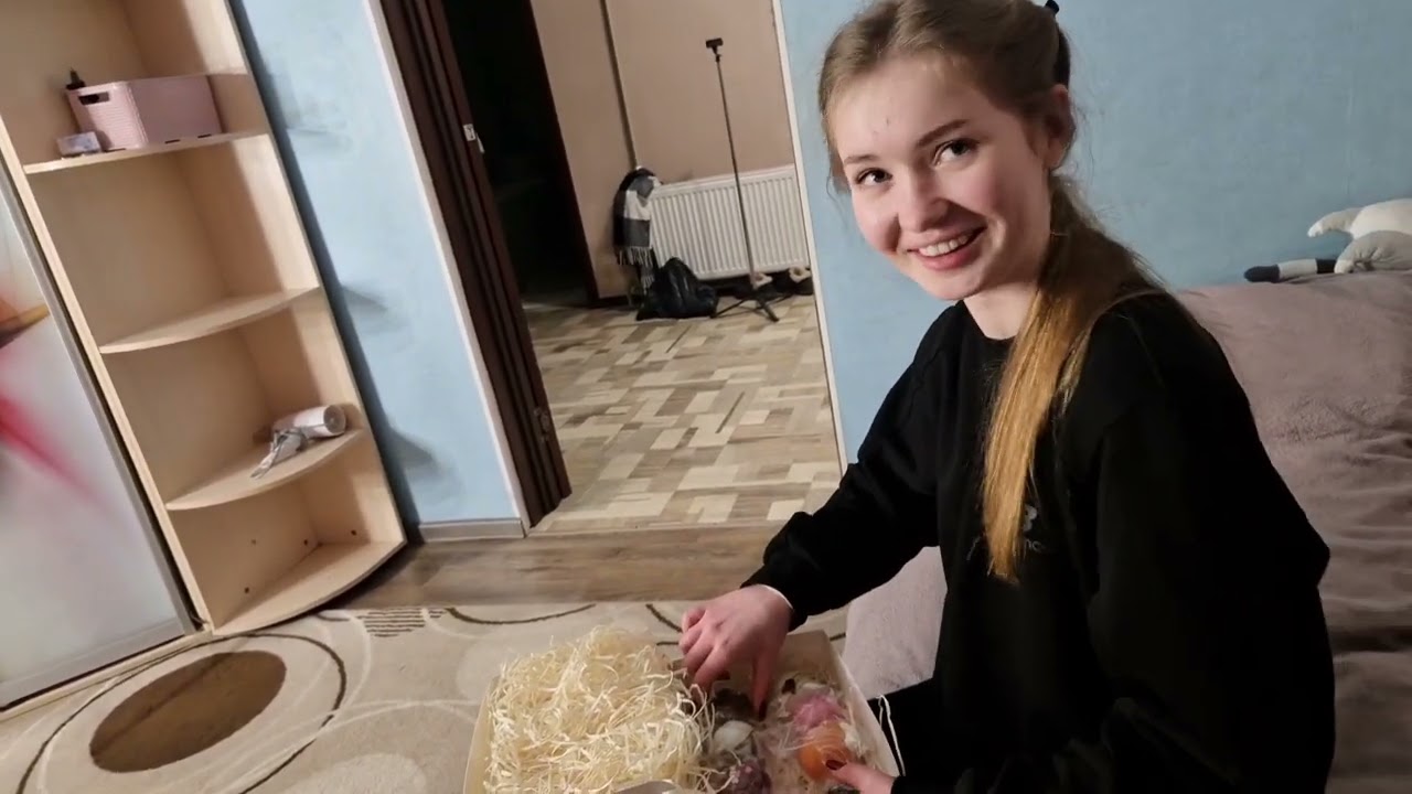 С Новым Годом ❤️! Наша скромная компания 