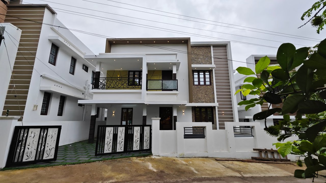 ID : 830, NEW VILLA FOR SALE IN PUKKATTUPADY NEAR INFOPARK KAKKANAD