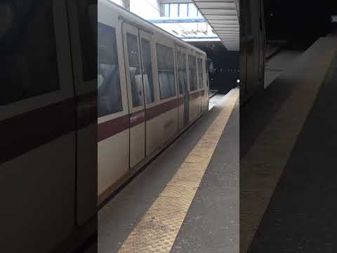 Prima metro di