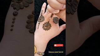 نقش حناء سهل و خفيف بعود الأذن🌻easy and beatiful henna design with cotton bud #shorts #mehndi