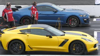 Corvette z06 vs Shelby GT500 and GT350 - drag racing