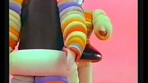 Triadisches Ballett von Oskar Schlemmer - Bauhaus ...