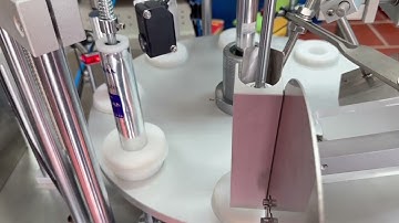 Máy chiết rót và hàn tuýp